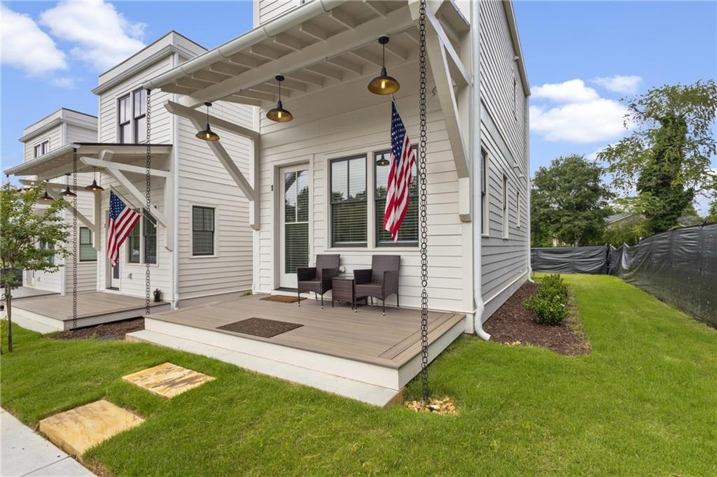 184 West Jarrard Street Cleveland, GA 30528 - Photo 2 of 25