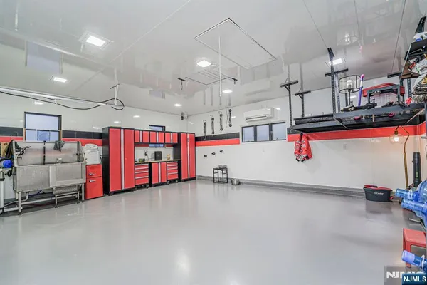 a view of a storage & utility room