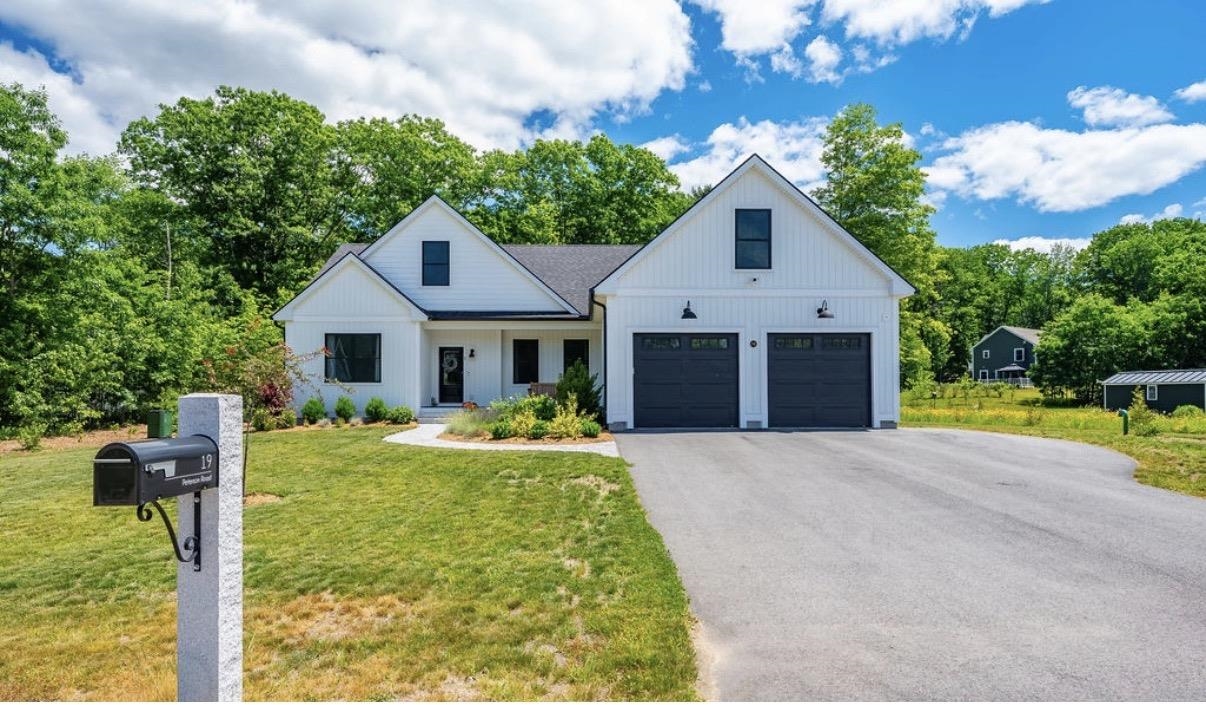19 Peterson Road Rochester, NH 03867 - Photo 2 of 45 Gallery Image 2