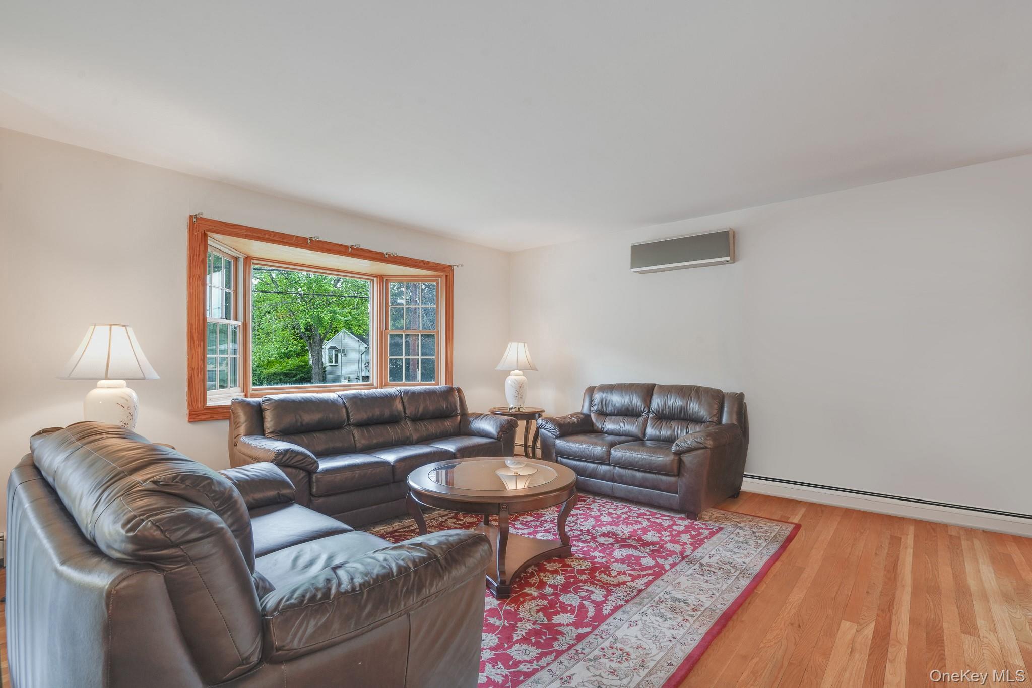 51 Sutton Park Road Poughkeepsie, NY 12603 - Photo 10 of 22