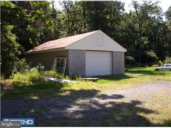 789 Lee Road Perkiomenville, PA 18074 - Photo 4 of 6 Gallery Image 4