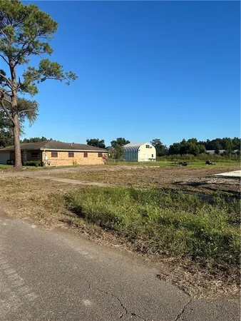 $50,000 | 196 Bazile Drive, Braithwaite, LA 70040