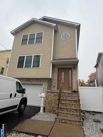 $2,700 | 329 Fair Street, Unit 329, Paterson, NJ 07501