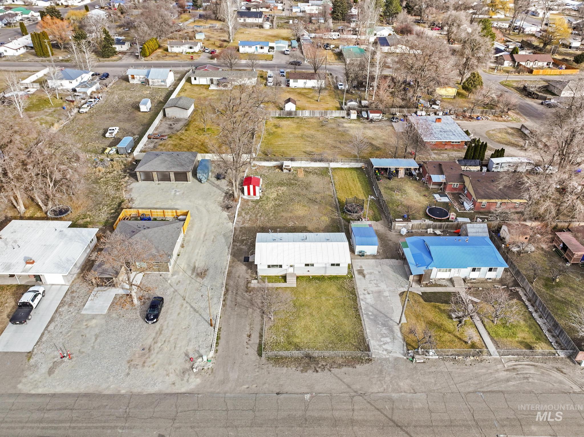 1840 V Street Heyburn, ID 83336 - Photo 32 of 45 View of property location with nearby suburban area