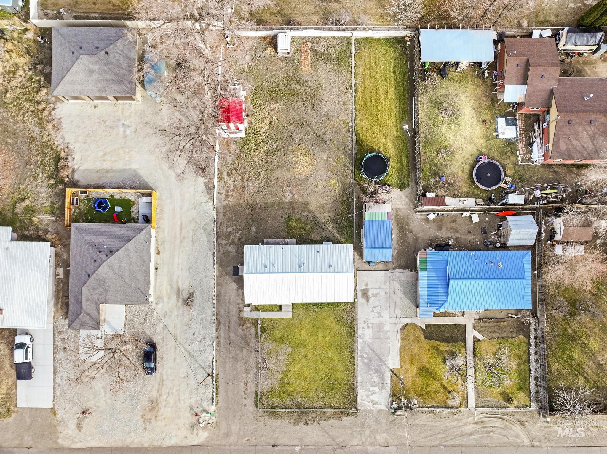 1840 V Street Heyburn, ID 83336 - Photo 33 of 45 Aerial perspective of suburban area