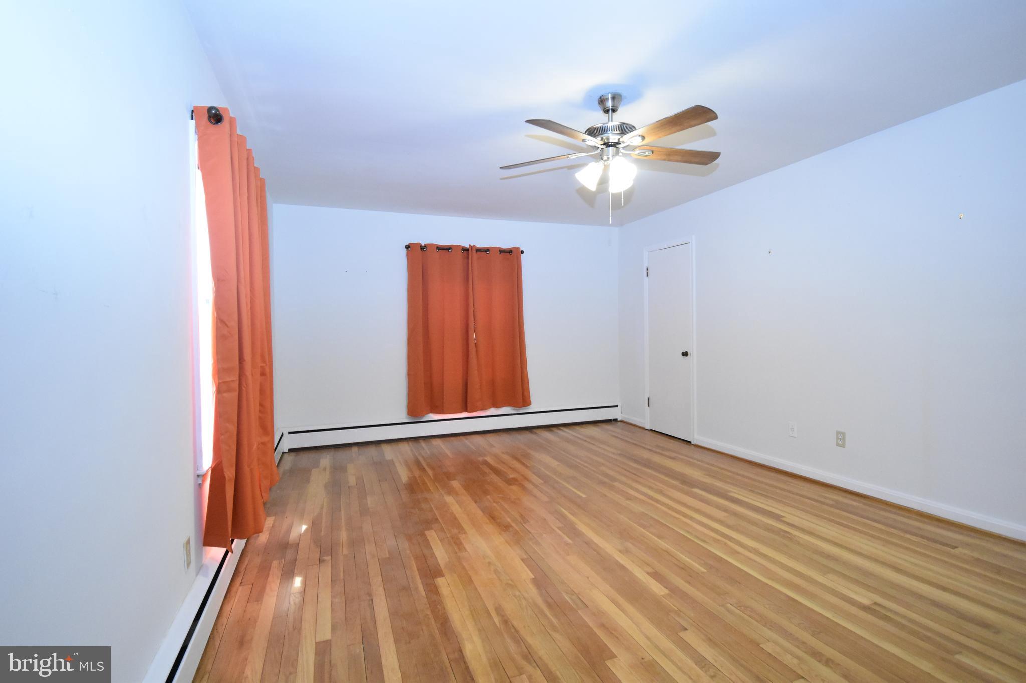 3403 Rolling Rd. Baltimore, MD 21244 - Photo 17 of 27 Primary Bedroom