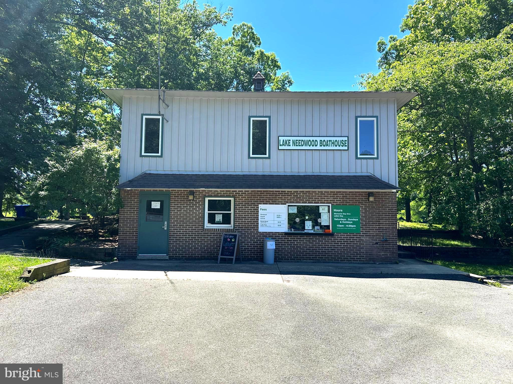 15715 Avery Road Rockville, MD 20855 - Photo 111 of 116 Boat rental at Lake Needwood