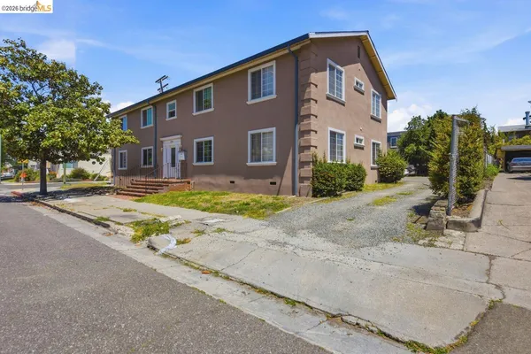 $1,075,000 | 5936 Martin Luther King Jr Way, Oakland, CA 94609