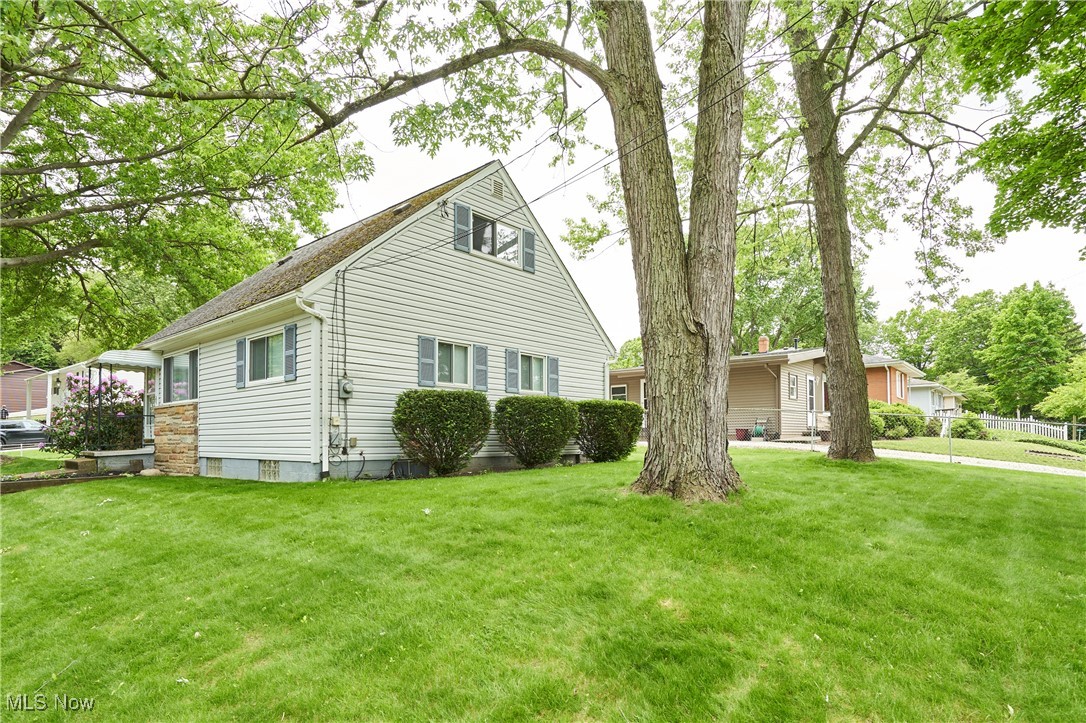 1658 Bronson Road Akron, OH 44305 - Photo 18 of 18 Gallery Image 18