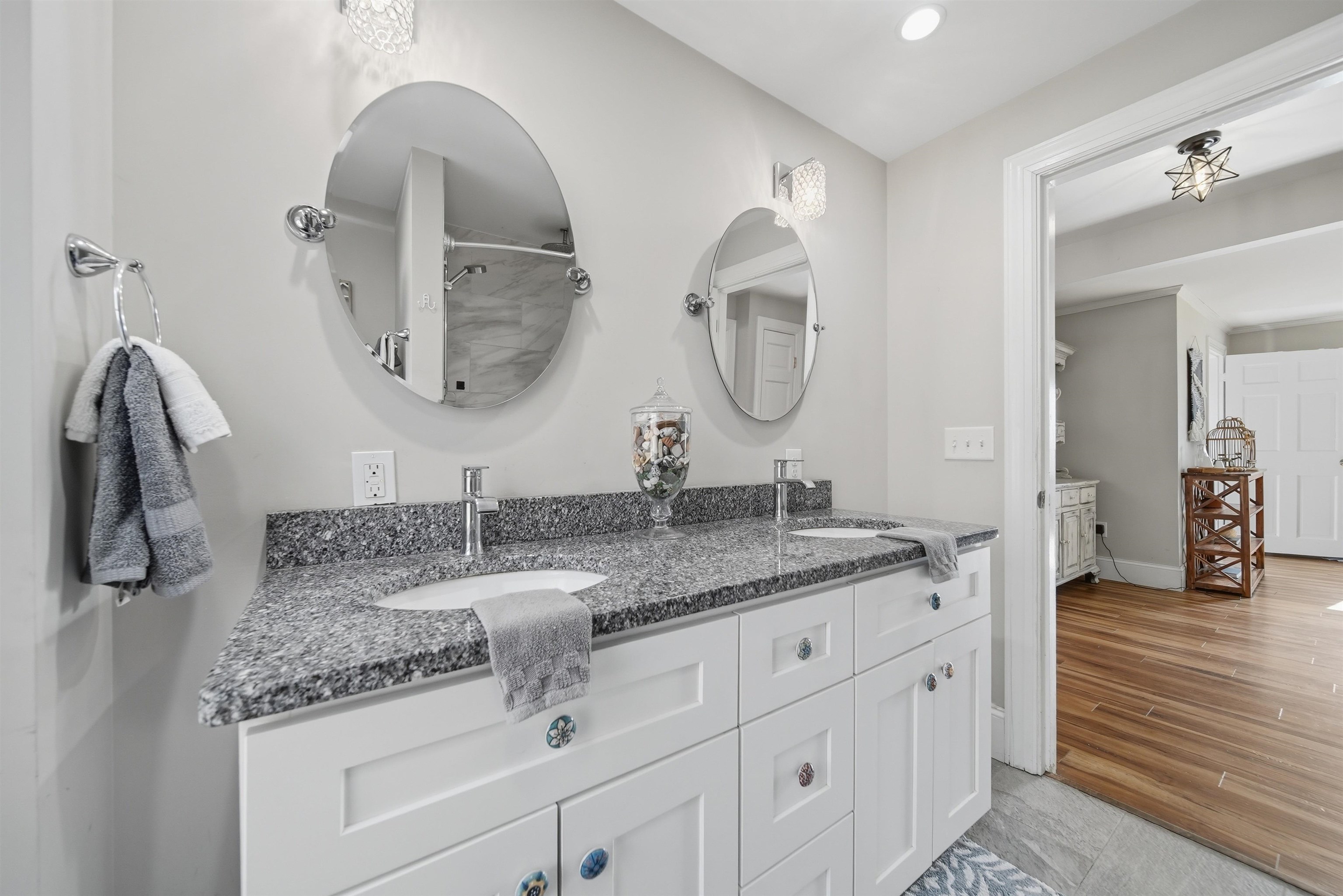 209 Hooksett Road Auburn, NH 03032 - Photo 17 of 50