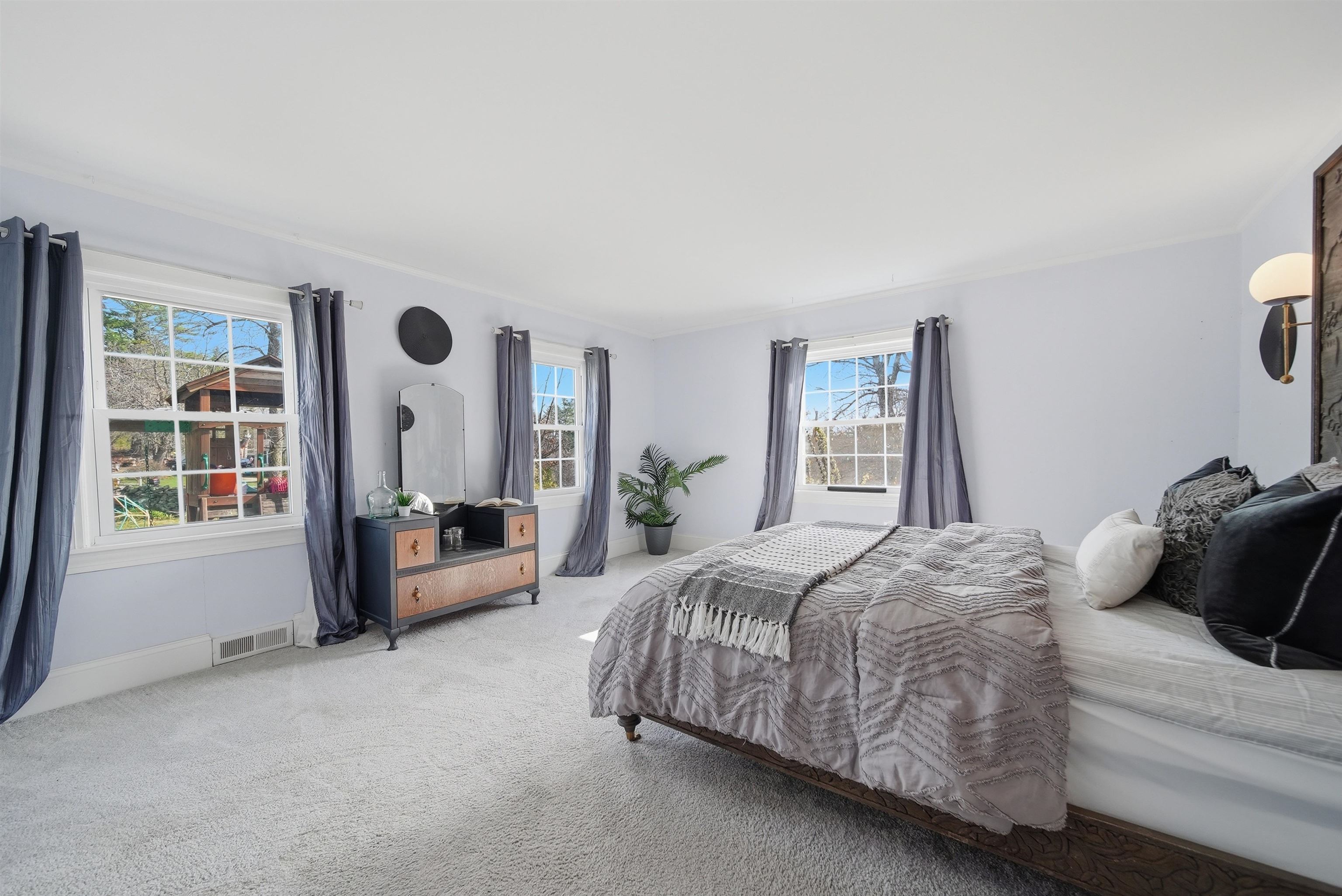 209 Hooksett Road Auburn, NH 03032 - Photo 20 of 50