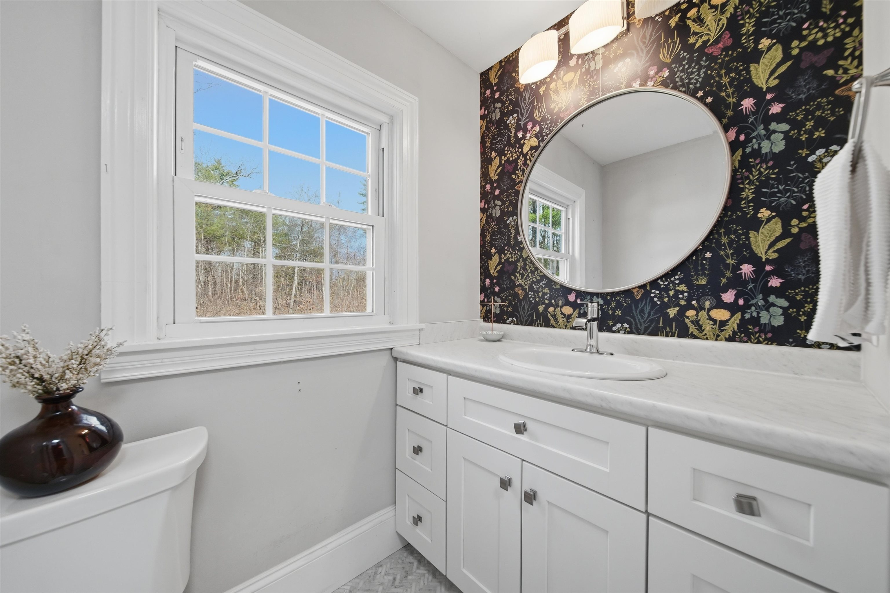 209 Hooksett Road Auburn, NH 03032 - Photo 27 of 50