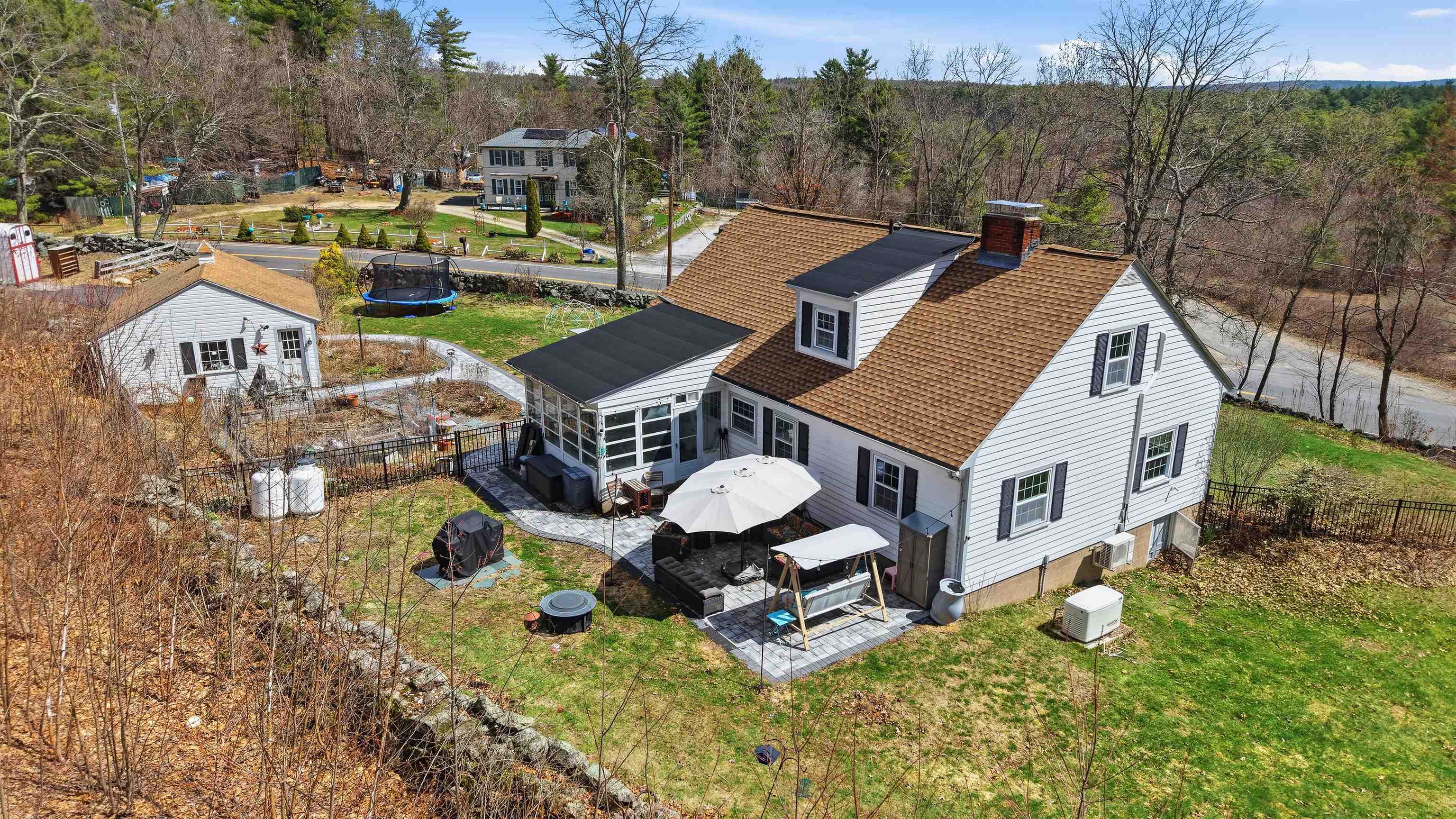 209 Hooksett Road Auburn, NH 03032 - Photo 40 of 50