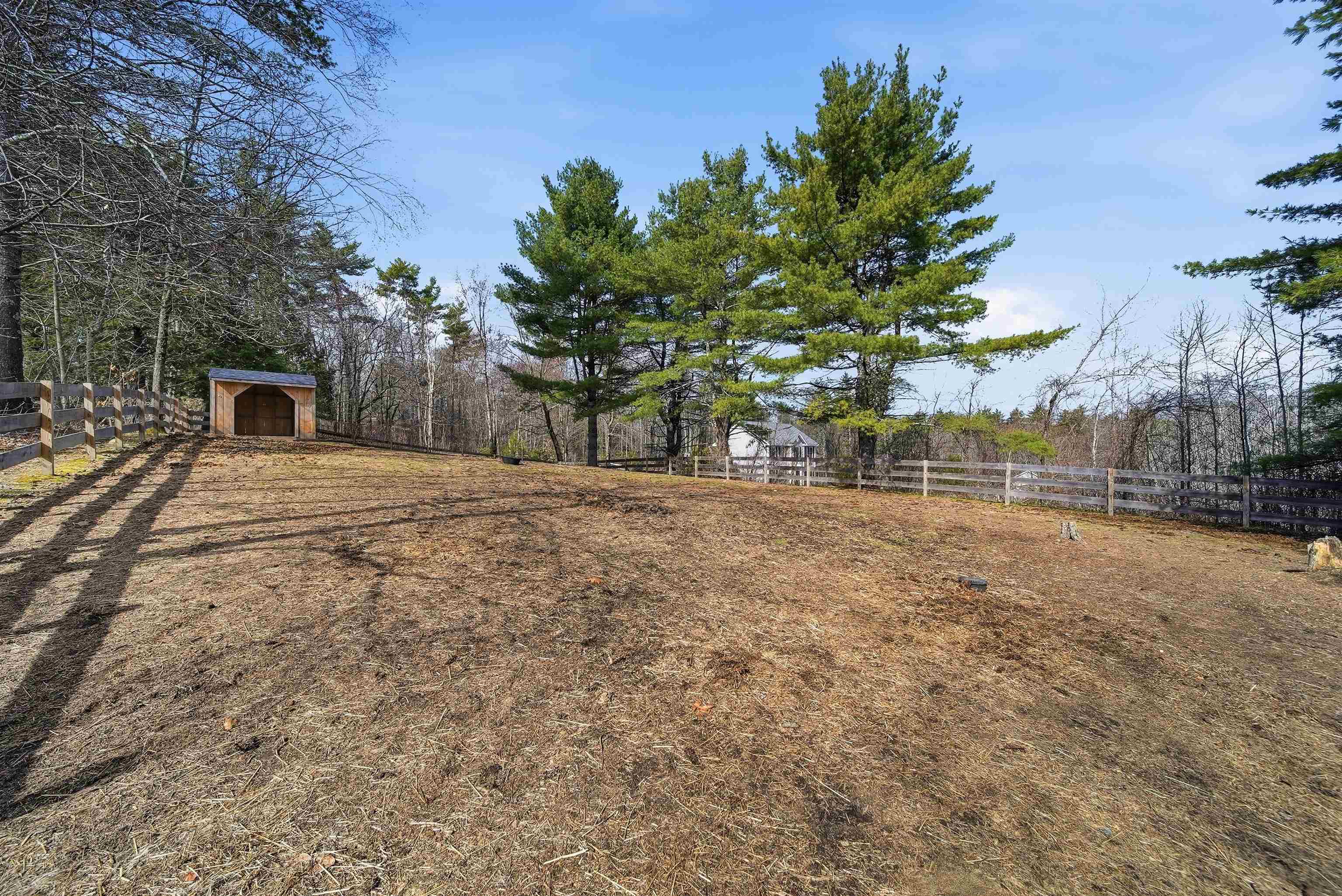 209 Hooksett Road Auburn, NH 03032 - Photo 42 of 50