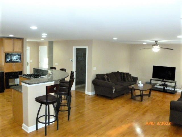 4214 Risedorph Avenue Burton, MI 48509 - Photo 4 of 25
