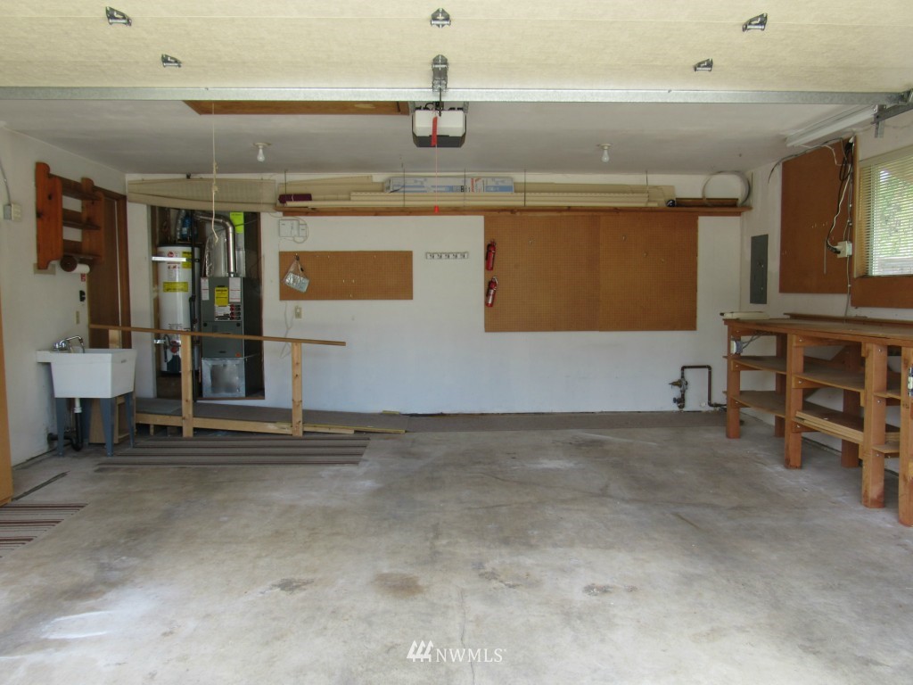 1014 207th Place Southeast Bothell, WA 98012 - Photo 4 of 25
