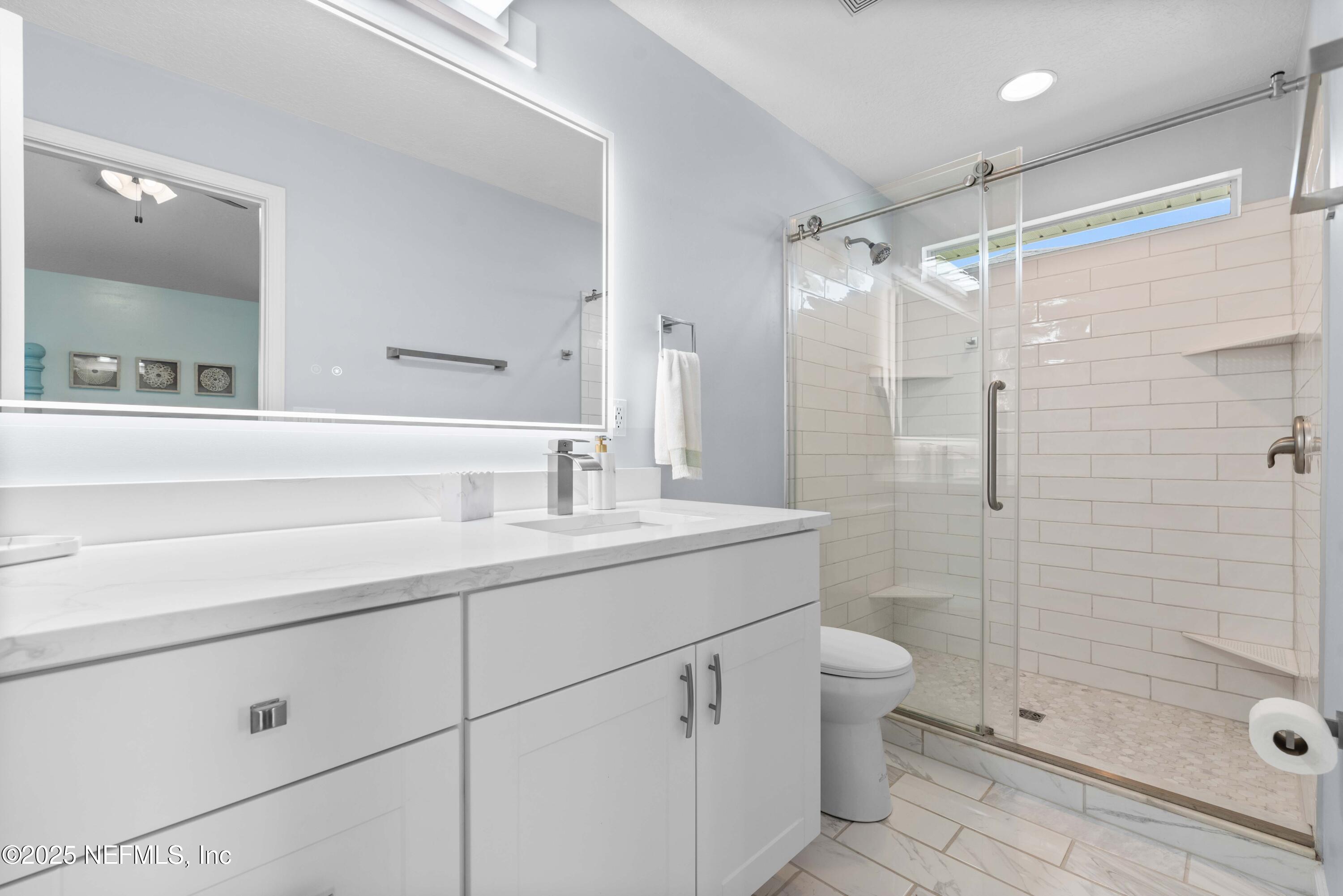 45311 Ingleham Circle Callahan, FL 32011 - Photo 22 of 40 Master Bathroom