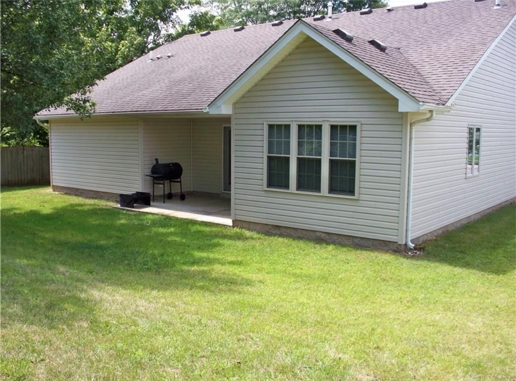6832 North Union Road Englewood, OH 45322 - Photo 3 of 17