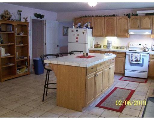 589 Willimantic Road Monson, ME 04464 - Photo 5 of 9 Kitchen.