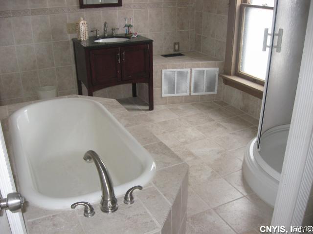 21 State Street Schroeppel, NY 13135 - Photo 13 of 16 Exterior Front