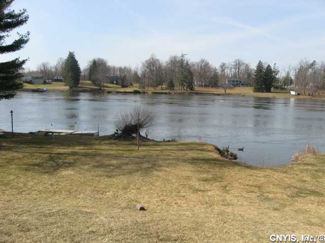 21 State Street Schroeppel, NY 13135 - Photo 6 of 16 Exterior Front