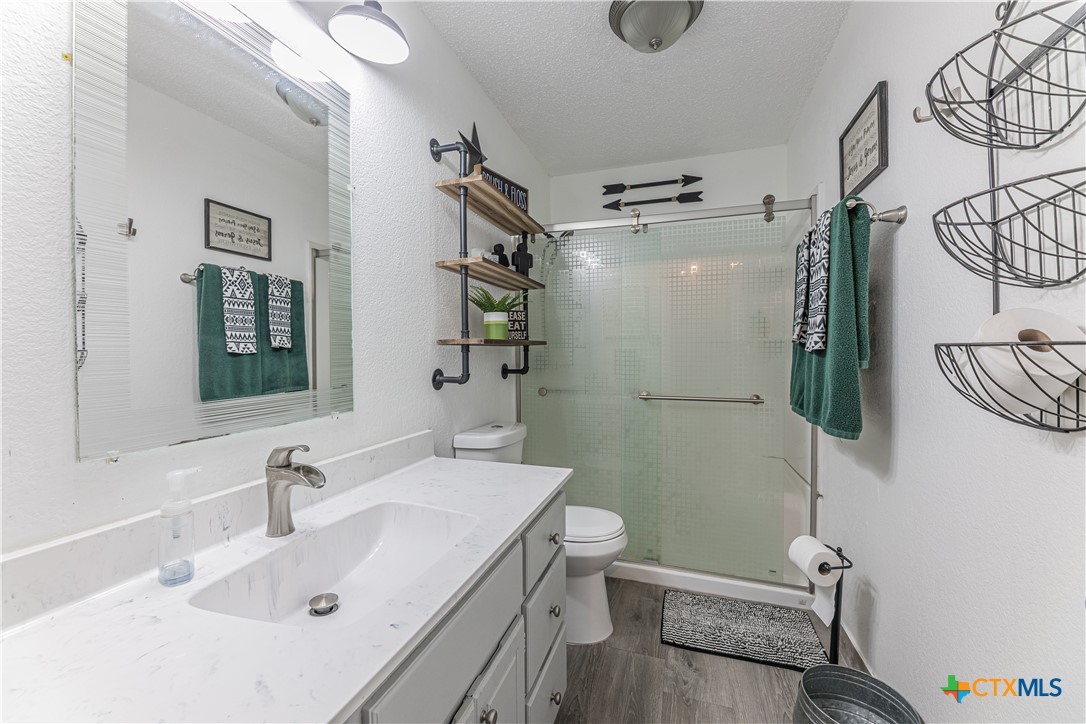 310 North 8th Street Nolanville, TX 76559 - Photo 18 of 31 Updated Bathroom With Modern Fixtures