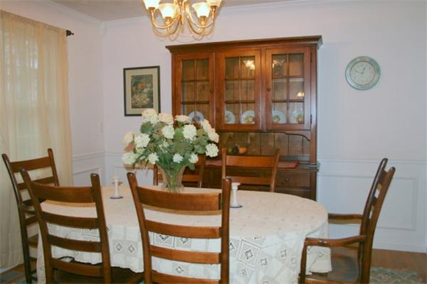 291 Potter Road Framingham, MA 01701 - Photo 4 of 11