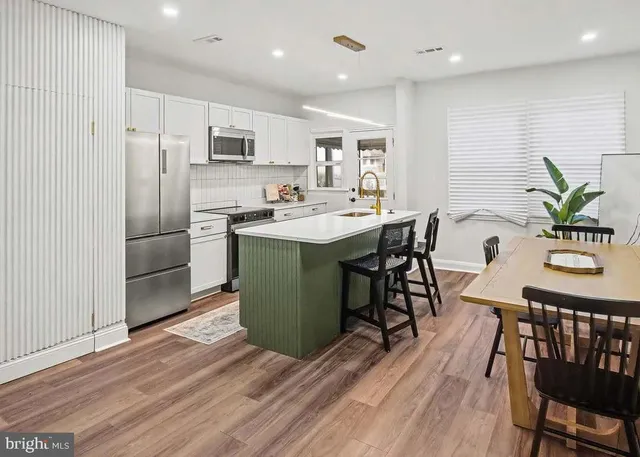 $325,000 | 4289 Falls Road, Baltimore, MD 21211