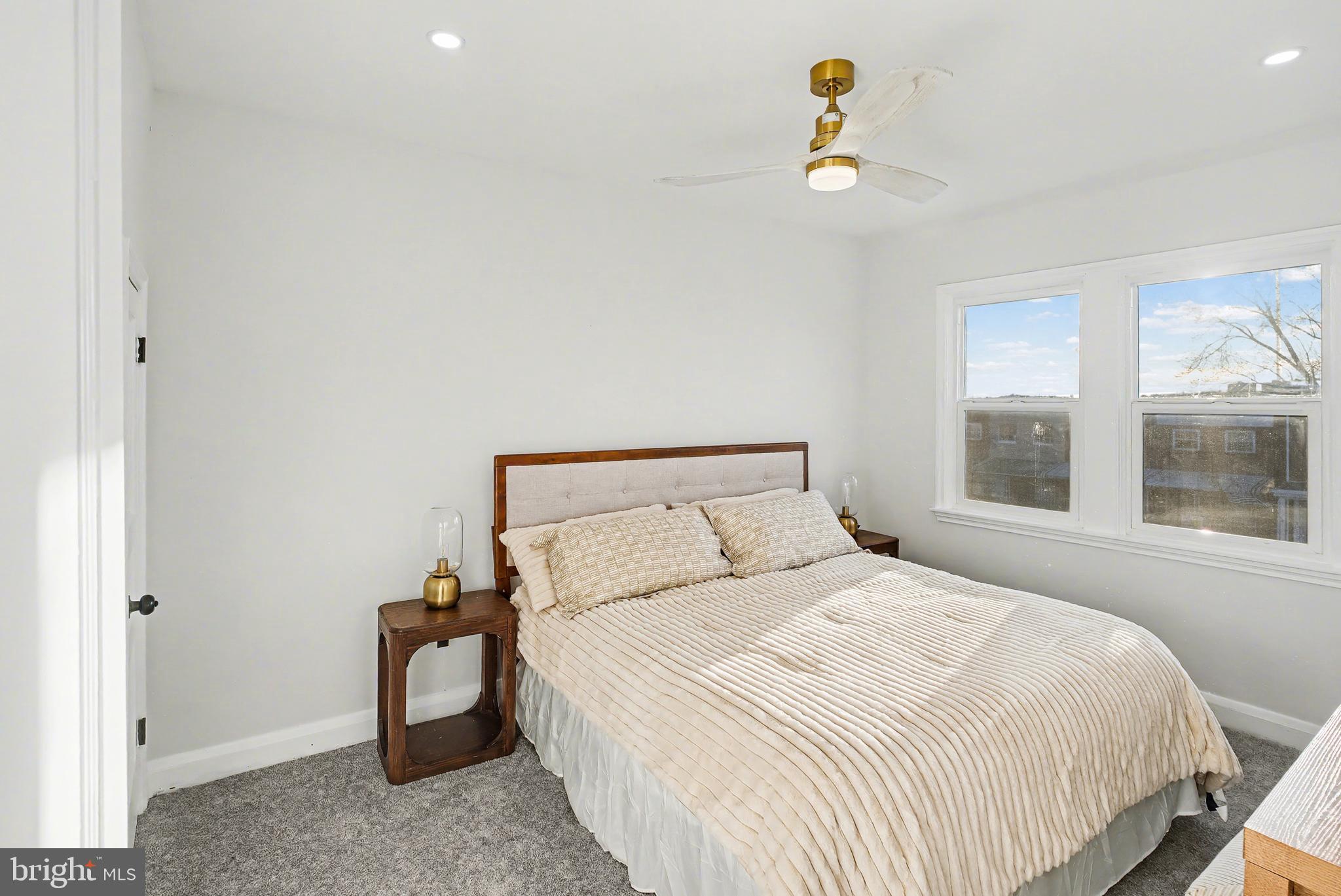 4289 Falls Road Baltimore, MD 21211 - Photo 16 of 30