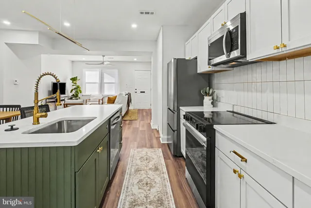 $350,000 | 4289 Falls Road, Baltimore, MD 21211