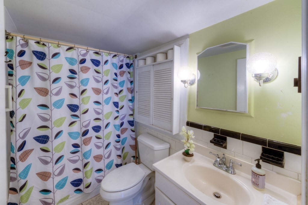 16 Saxon Road Worcester, MA 01602 - Photo 37 of 37 Gallery Image 37