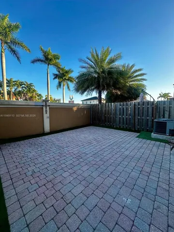 $3,150 | 15205 Southwest 30th Terrace, Unit 15205, Miami, FL 33185