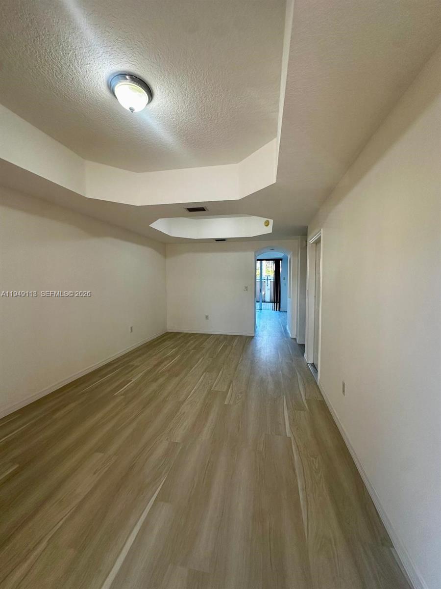 15205 Southwest 30th Terrace, Unit 15205 Miami, FL 33185 - Photo 3 of 34