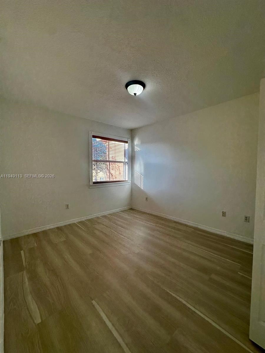 15205 Southwest 30th Terrace, Unit 15205 Miami, FL 33185 - Photo 32 of 34