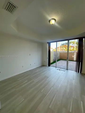 $3,150 | 15205 Southwest 30th Terrace, Unit 15205, Miami, FL 33185