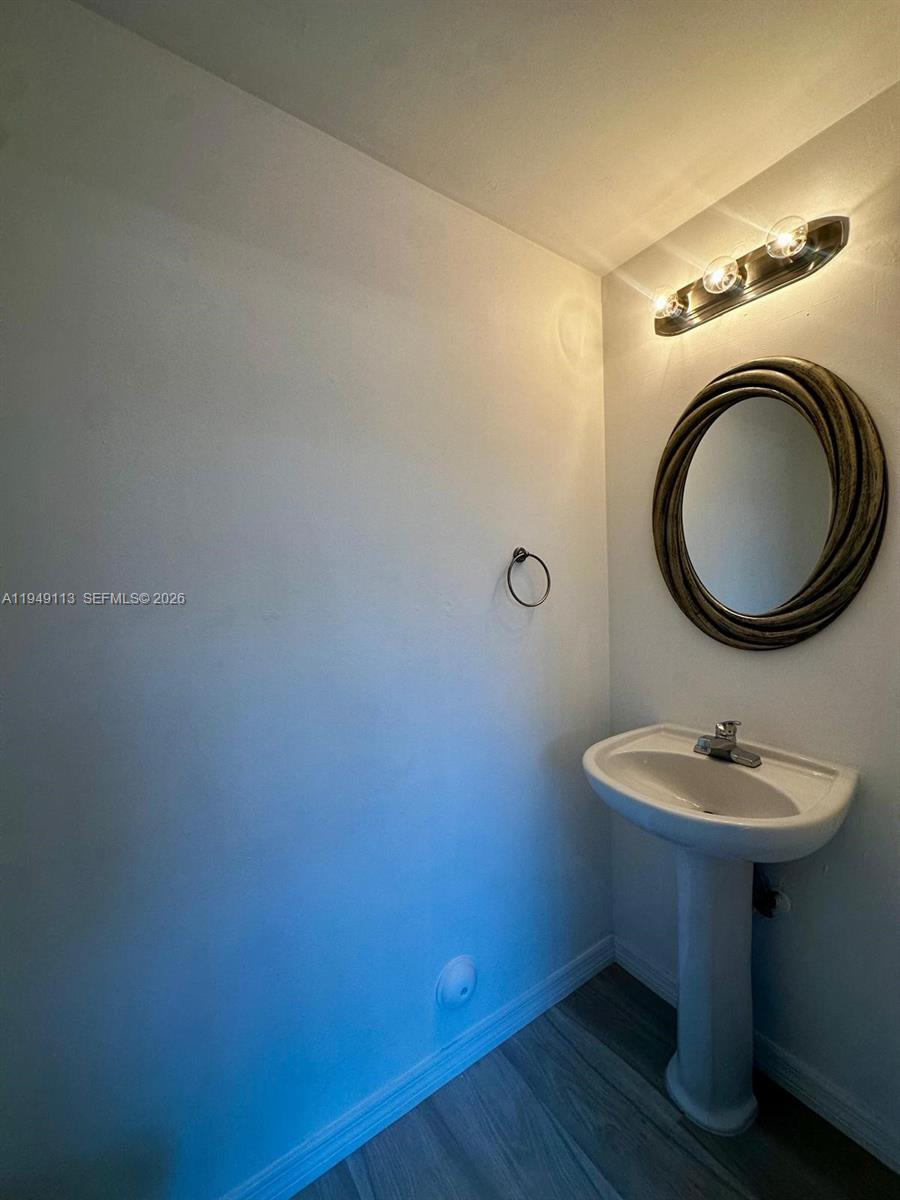 15205 Southwest 30th Terrace, Unit 15205 Miami, FL 33185 - Photo 8 of 34