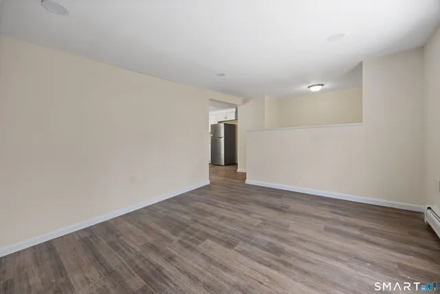 $400,000 | 70 Coleman Street, West Haven, CT 06516