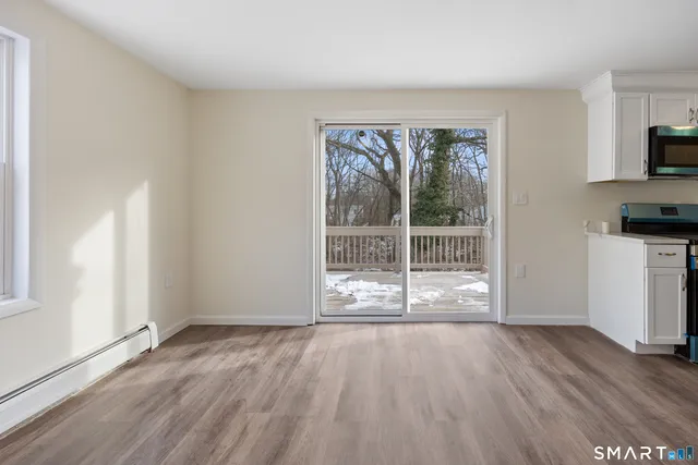 $400,000 | 70 Coleman Street, West Haven, CT 06516