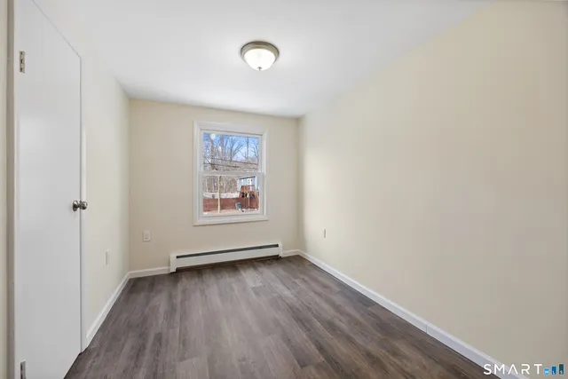 $400,000 | 70 Coleman Street, West Haven, CT 06516