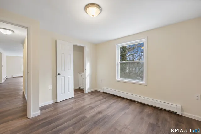 $400,000 | 70 Coleman Street, West Haven, CT 06516