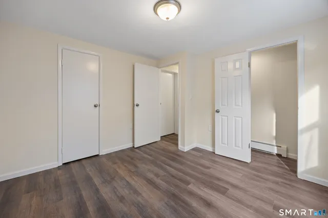 $400,000 | 70 Coleman Street, West Haven, CT 06516