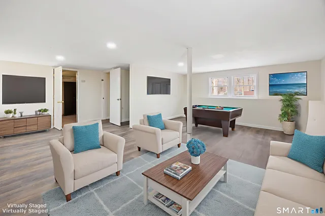 $400,000 | 70 Coleman Street, West Haven, CT 06516