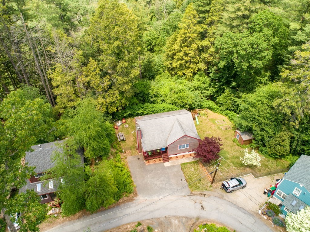 13 Longfellow Road Wenham, MA 01984 - Photo 16 of 42 Gallery Image 16