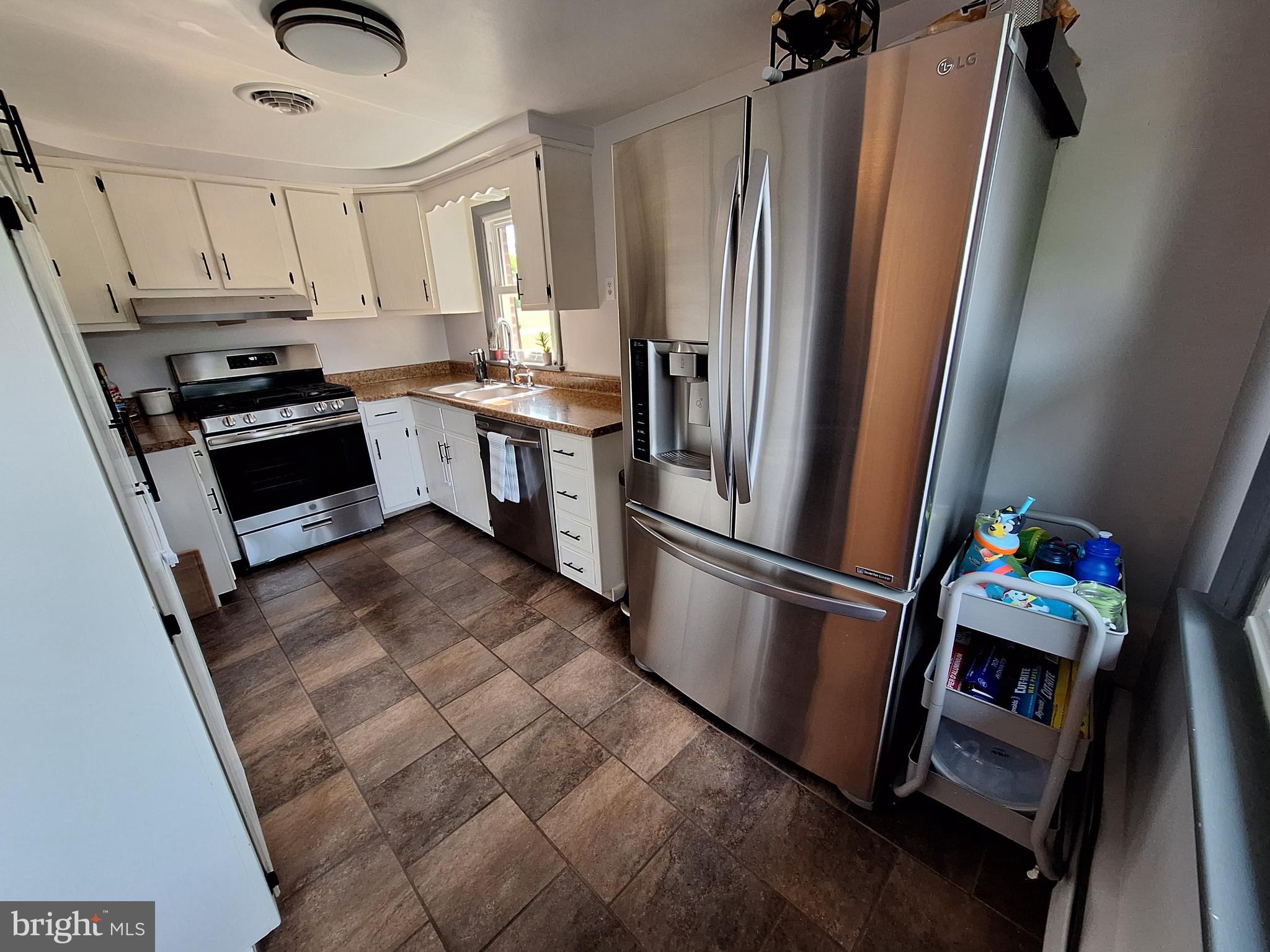 1701 Valley Forge Road Lancaster, PA 17603 - Photo 16 of 52 Gallery Image 16