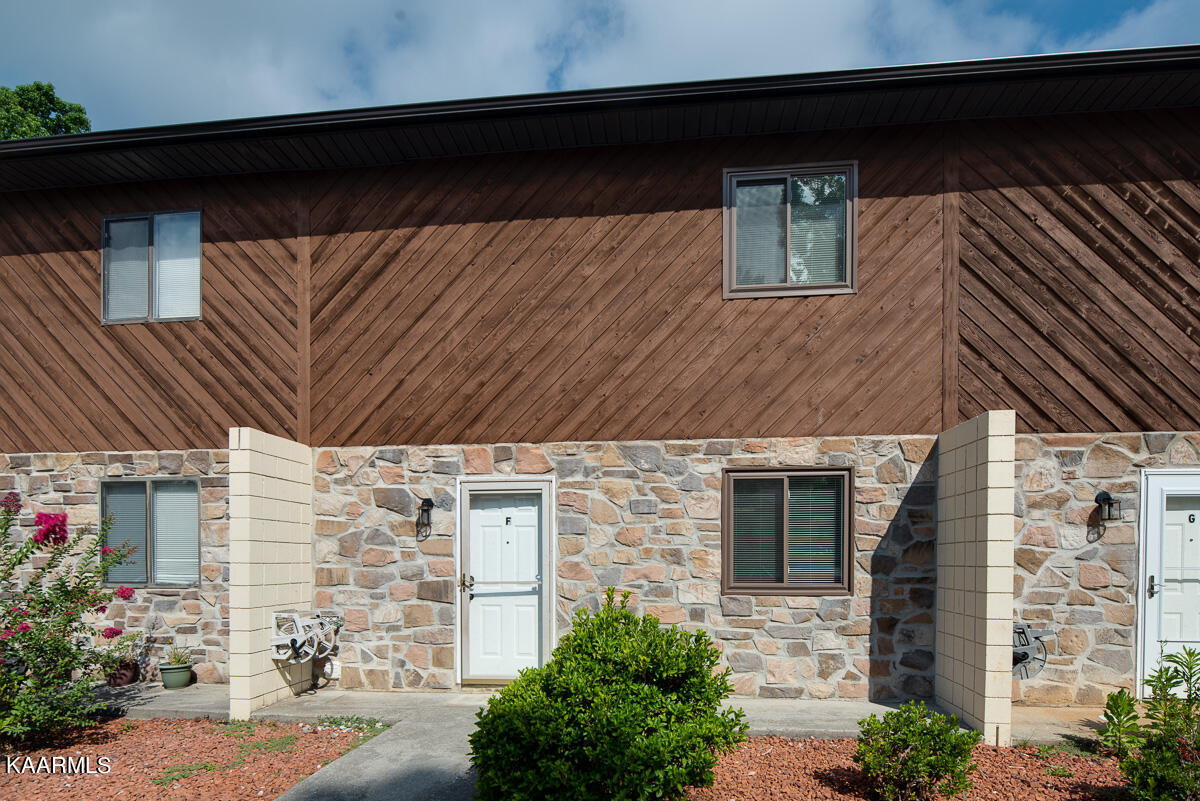 2705 Sood Road, Unit F Knoxville, TN 37921 - Photo 1 of 25 Exterior-Front n (JBP)