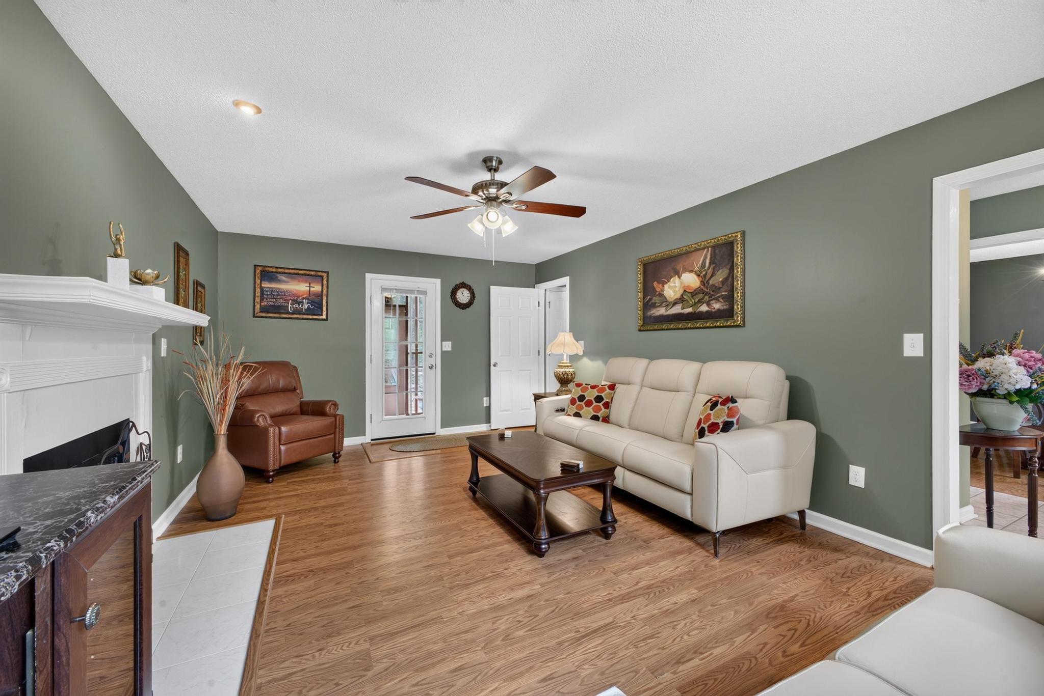 105 Long Ridge Loop Aiken, SC 29803 - Photo 4 of 32 Gallery Image 4