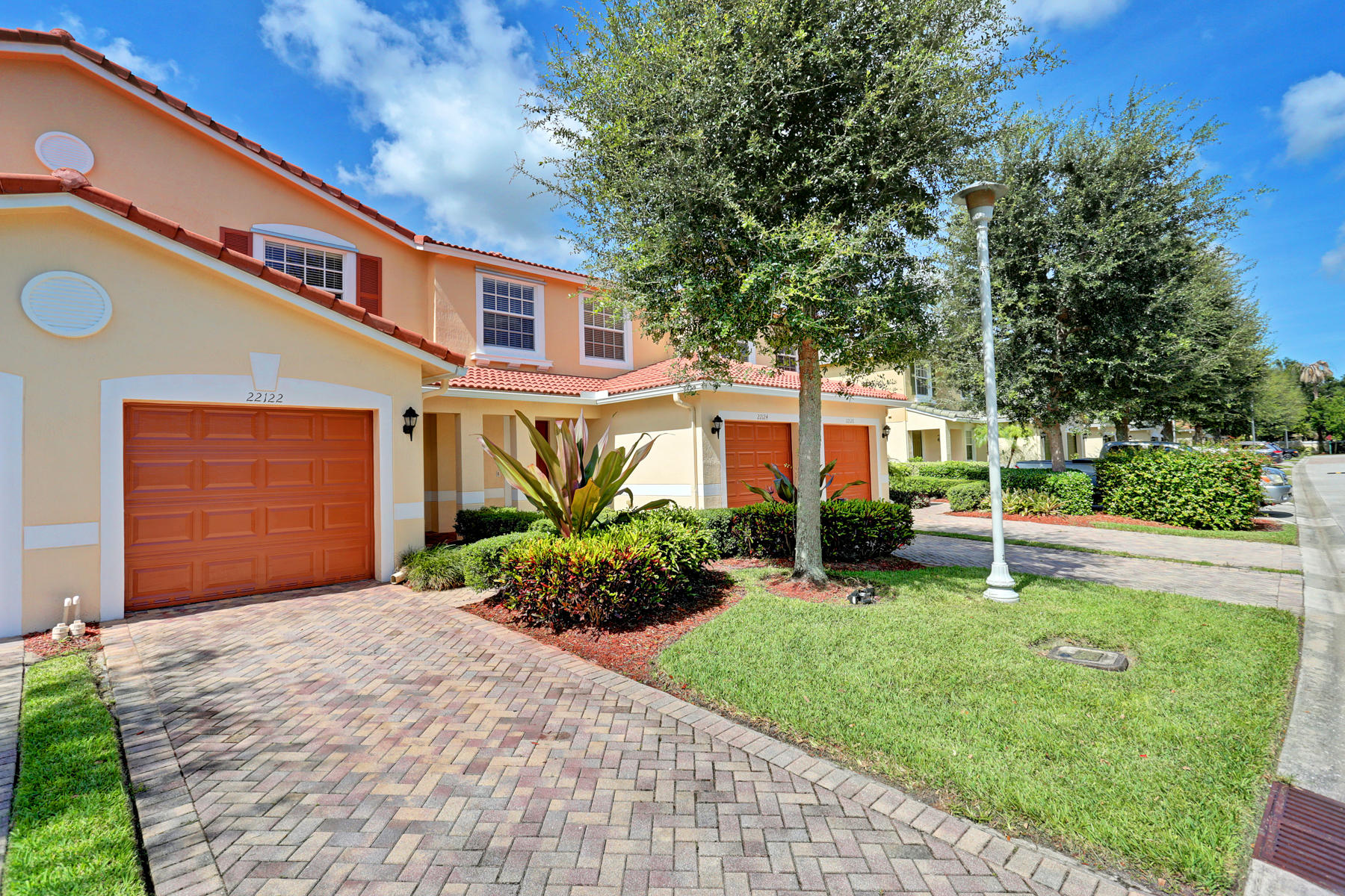 22122 Majestic Woods Way Boca Raton, FL 33428 - Photo 4 of 40 22122 Majestic Woods Way - 11