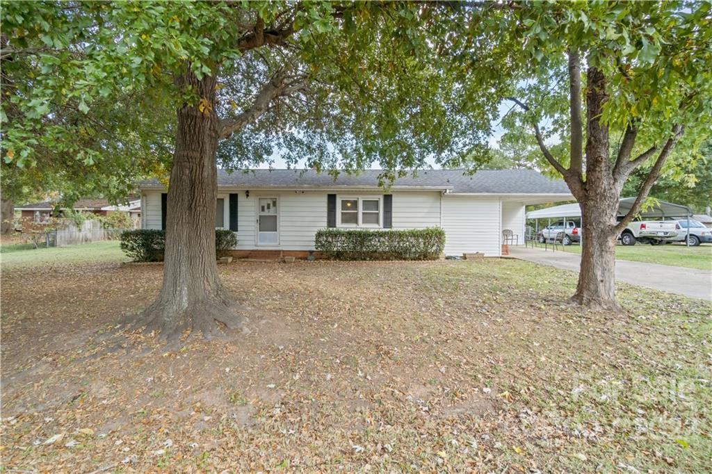906 Borders Road Shelby, NC 28150 - Photo 3 of 31 Gallery Image 3