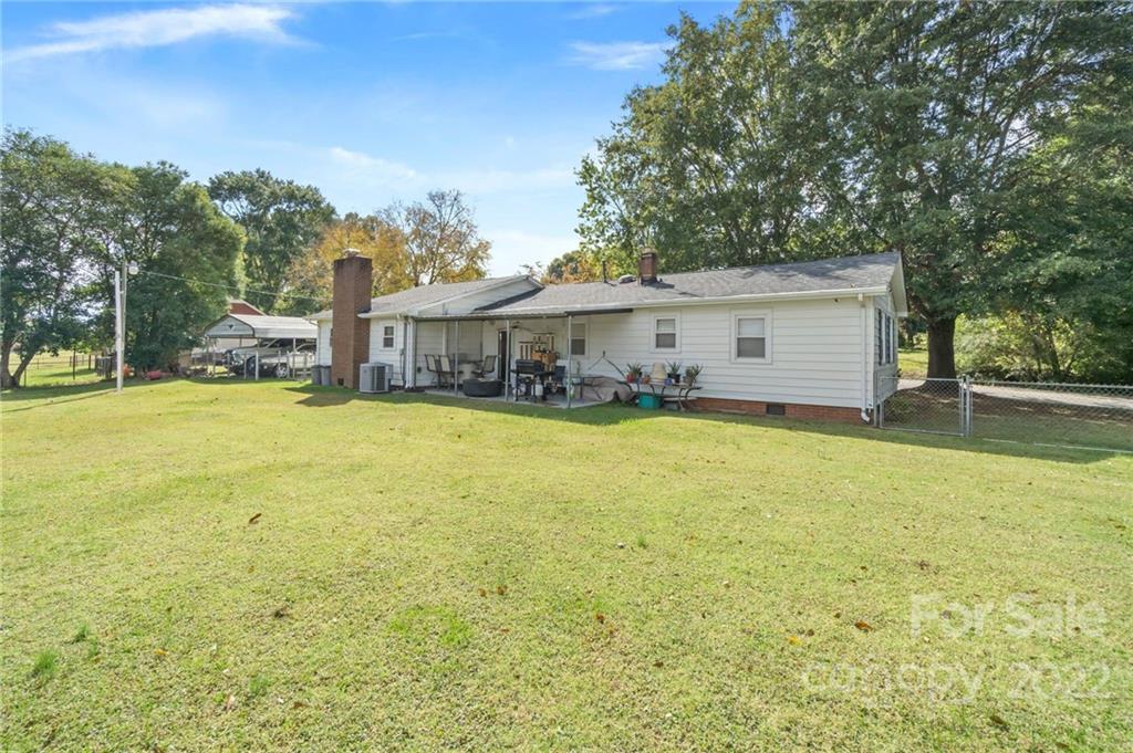 906 Borders Road Shelby, NC 28150 - Photo 4 of 31 Gallery Image 4