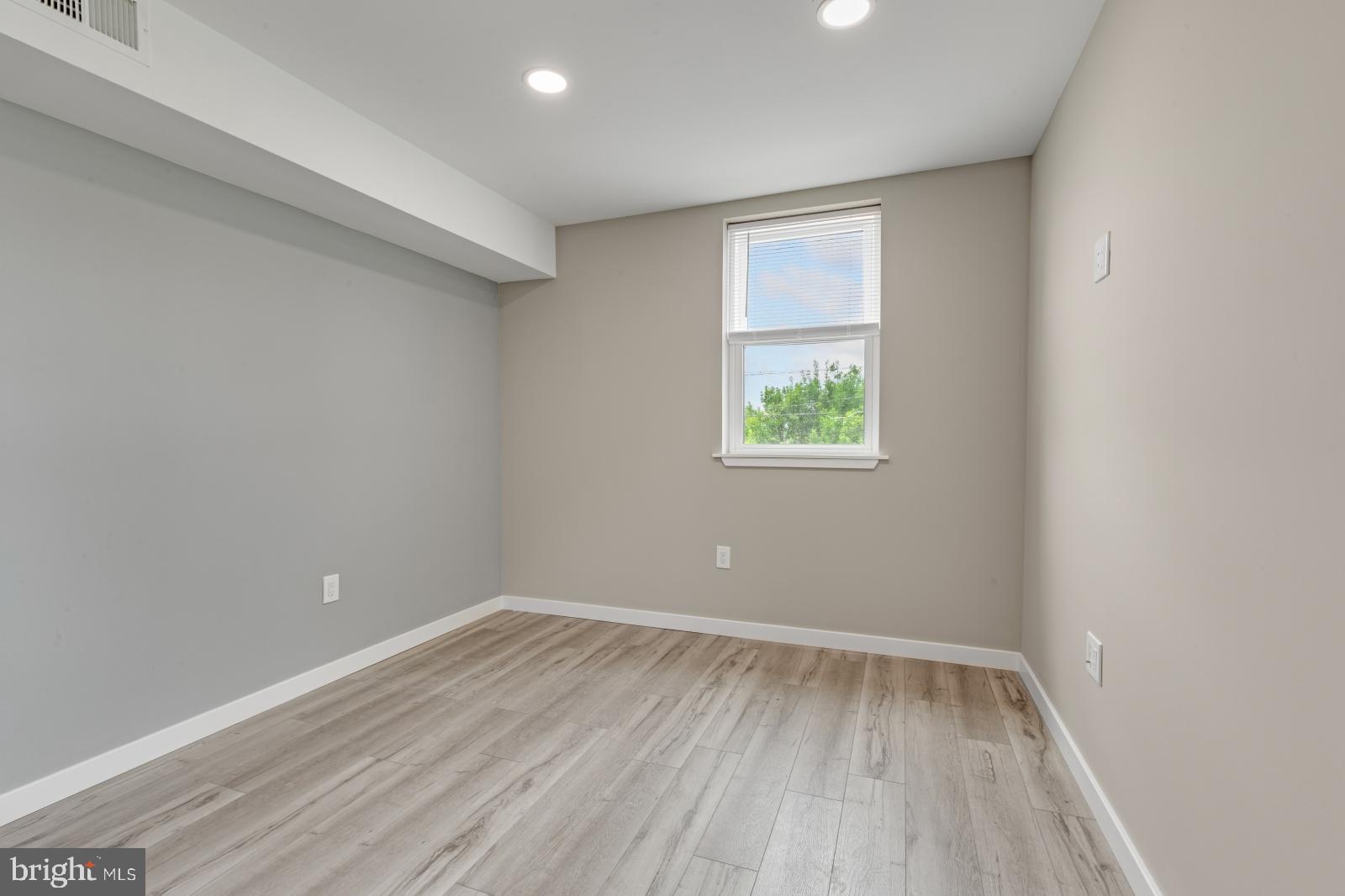 435 West Susquehanna Avenue, Unit 2 Philadelphia, PA 19122 - Photo 8 of 24